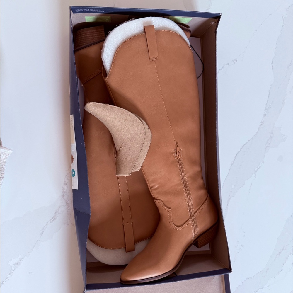 Universal Thread Sommer Boot